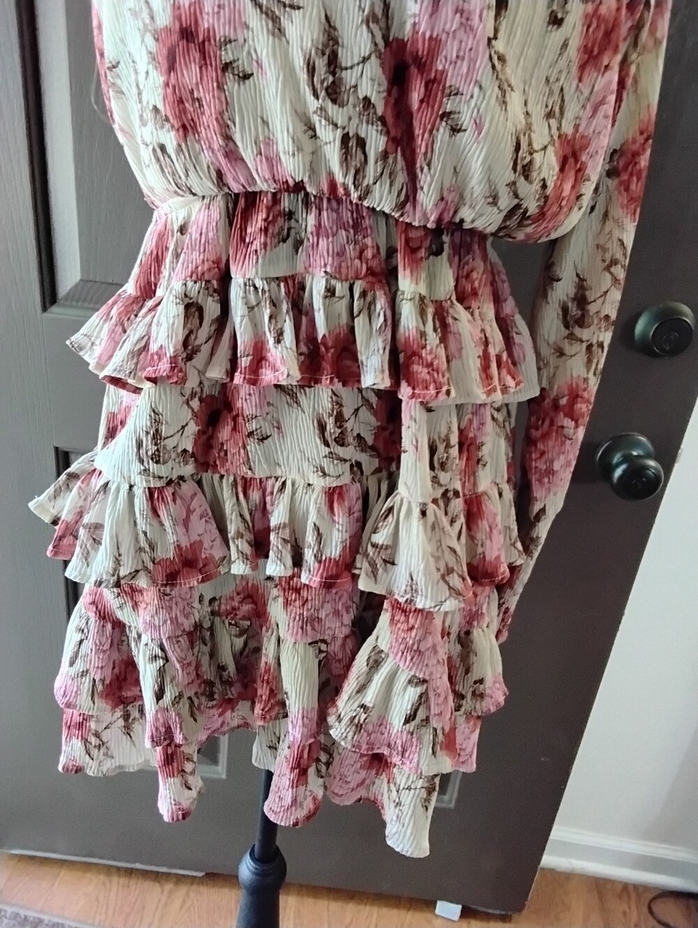 Aiyana Floral One-Shoulder Ruffle Mini Dress in Pink Size 6 - Picture 3 of 6